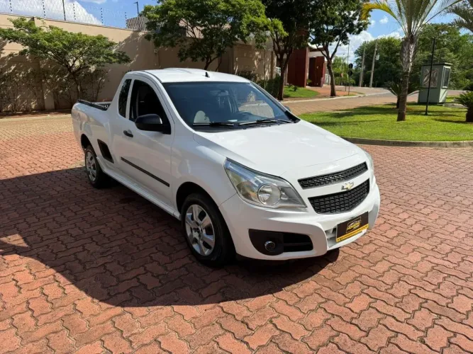 Chevrolet Montana LS 1.4 Econoflex 8V 2P 2018