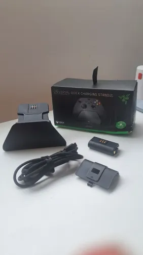 Base de carregamento Razer para controle Xbox Series