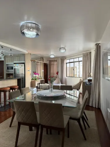 Apartamento a venda a beira mar Florianópolis - Mobiliado -3 Quartos com Suíte- 2 Garagens