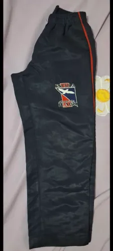 Calça e short do colégio sonho de ícaro 