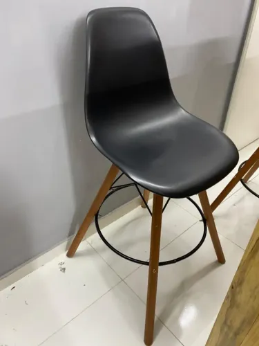 Banqueta alta linda!