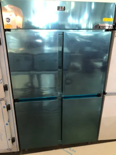 Mini câmara 4 portas - resfriados