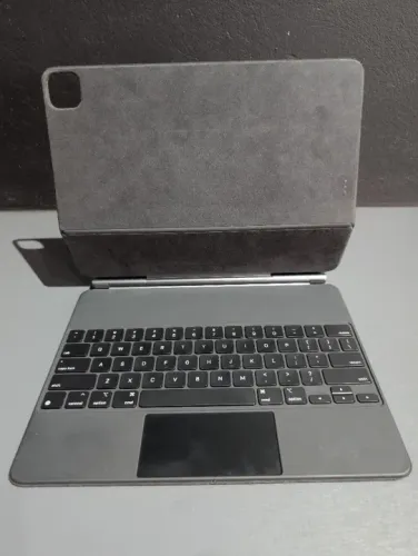 Apple Magic Keyboard