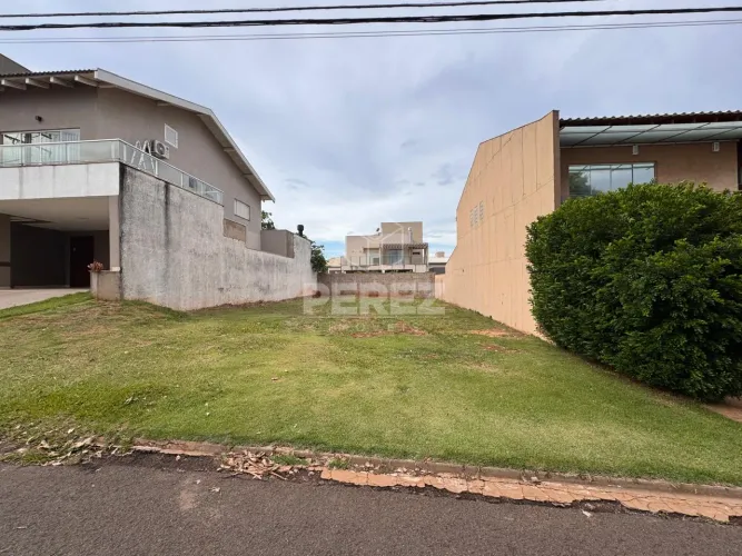 Terreno no Condomínio Setvillage 1