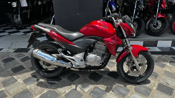 Honda Cb 300R - 2013 - Revisada 