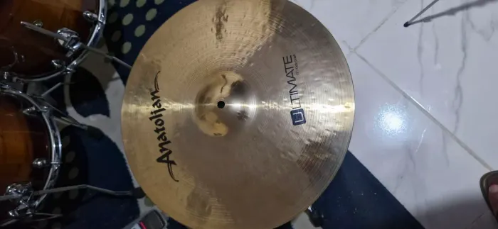 Prato de Bateria 17" Anatolian Ultimate