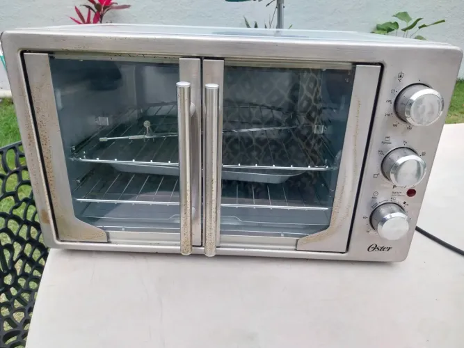 Forno elétrico Oster