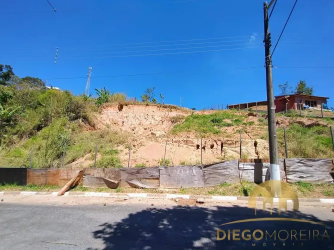 Terreno à Venda em Condomínio Fechado  Canadá Village / Mairiporã-SP
