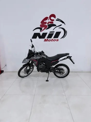 Yamaha XTZ 250 Lander Connected 2026