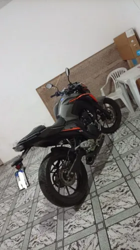 FZ25 2025 CONECTED