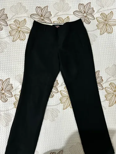 Calça Alfaiataria Preta Renner tam 42
