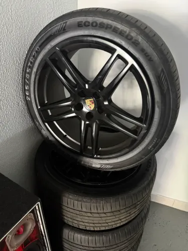 RODAS ARO 20 Porsche macan original 2020 