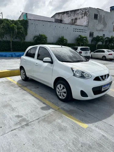 Nissan March S 1.0 12V Flex 5P 2016