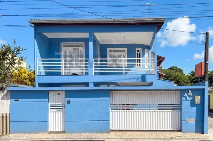 Casa 5 quartos no bairro Urbis I em Santo Antônio de Jesus - BA