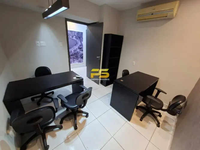 Aluga-se sala comercial em Manaira