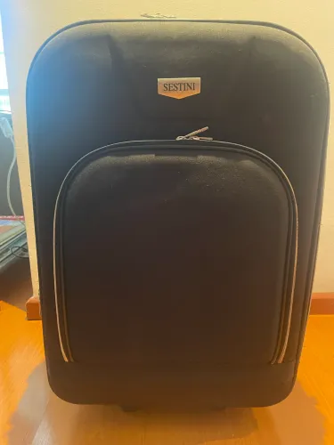 Mala Média H=63 L=44 P=26