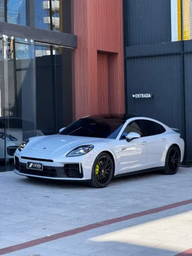 Porsche Panamera 4 E-hybrid 2.9 462cv 2025