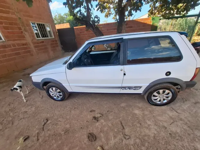Fiat Uno Mille WAY Economy 1.0 F.flex 2P 2012