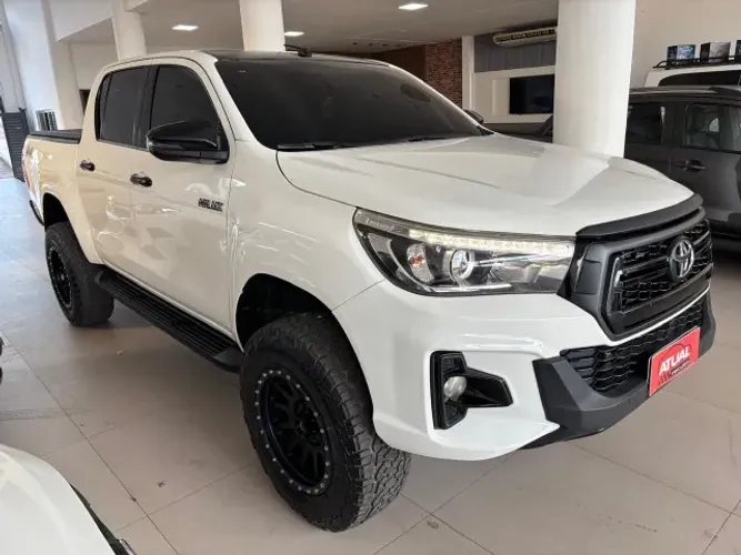 Toyota Hilux CD SRX 4X4 2.8 TDI 16V Diesel Aut. 2019