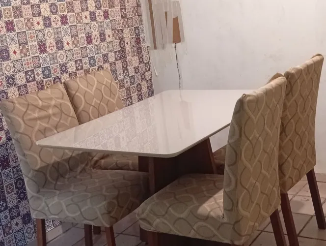 Mesa de jantar 