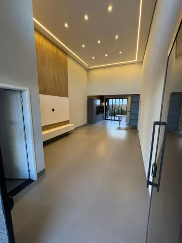 Casa com otimo acabamento no Vivendas da Mata | Aqui na Imobiliária Rosa e Rangel