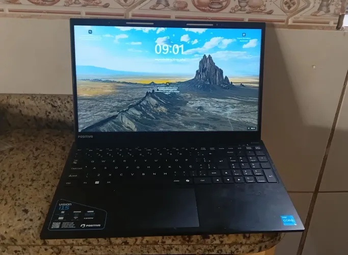 Notebook positivo vision i15