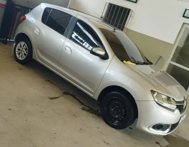 Renault Sandero Expression Hi-power 1.6 8V 5P 2016