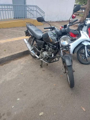 YBR 125 EM DIAS