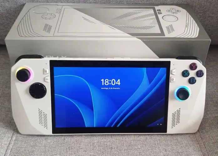 Rog Ally Z1 Extreme 1Tb com acessórios Troco