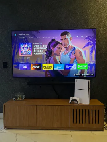 Playstation 5 1Tb + 2 controles ?
