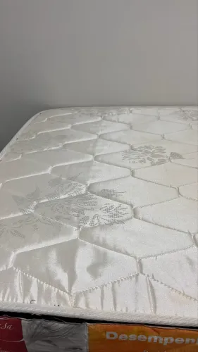 Cama box + colchão Ortobom/orthocrim