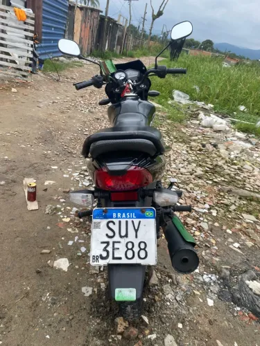 Vendo moto super nova único dono