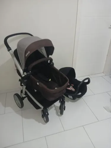 Carrinho de Bebê Dzieco 2 x 1