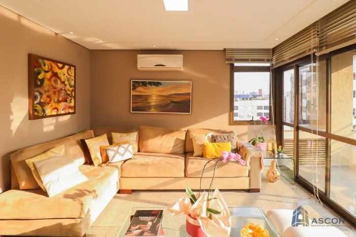 Apartamento à venda com mais de 200m² - Agronômica - Florianópolis/SC
