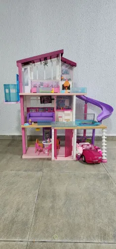 Barbie Dreamhouse - Casinha da Barbie
