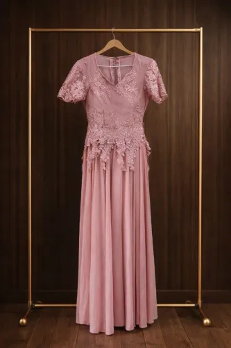 Vestido de Festa Rose - Elegância em Cada Detalhe
