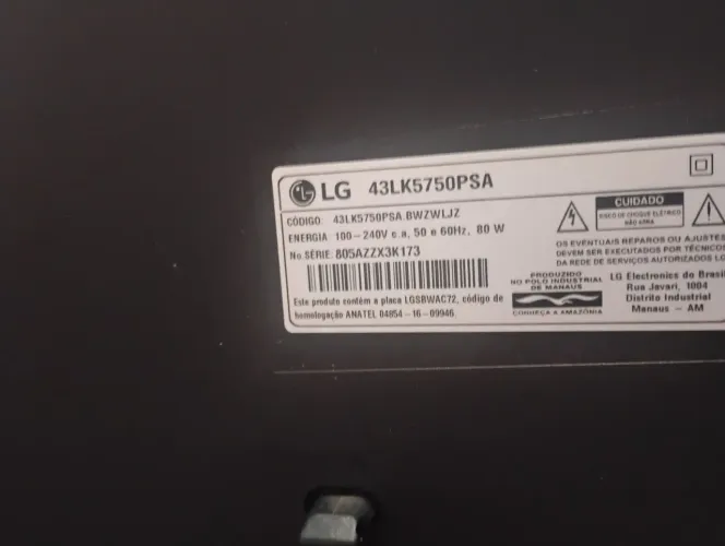 Tv 42 LG polegadas pra ajeitar ou retirar peça 