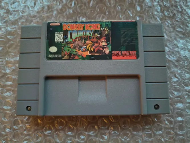 Donkey Kong Country Original Super Nintendo SNES