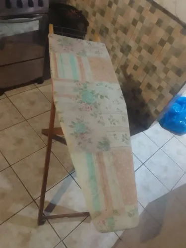 Tabúa de passar roupa