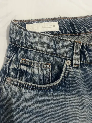 Bermuda ZARA (jeans infantil )