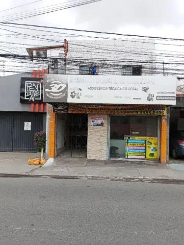 Arrendo ou alugou ou vendo ponto comercial.