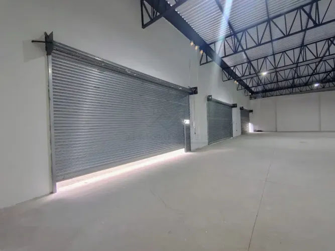 Galpão para locação, 258m² no bairro Vila Nogueira - Diadema/SP