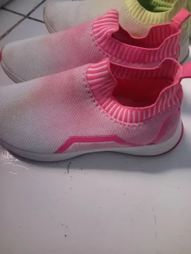 2 tenis pouco usados 