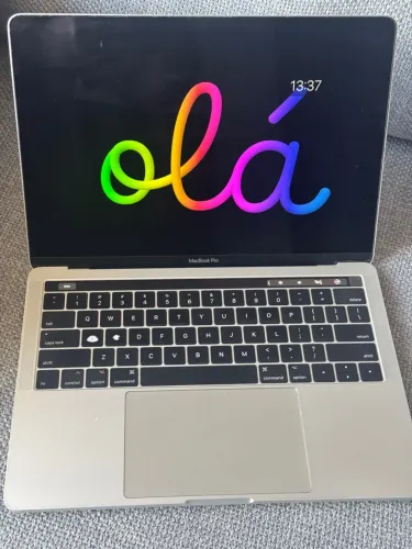 MacBook Pro A1706 Prata Touch Bar