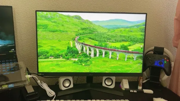 TELA MONITOR 24'' LG ULTRA GEAR 24GS60F-B, LACRADO!!