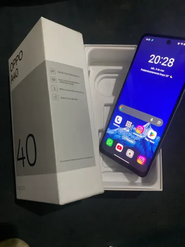 OPPO A40 semi novo