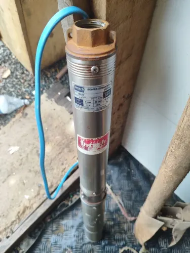 Bomba submersa tipo caneta da marca Intech Machine, modelo BSCA2.