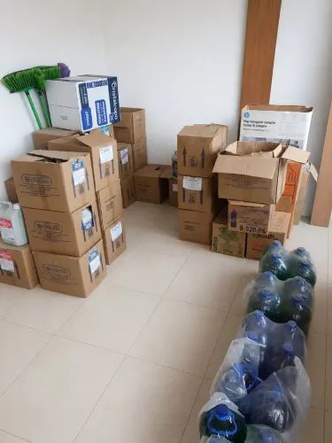 VENDO estoque a preço de custo. Entrego 