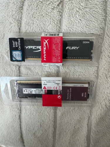 Memória HyperX DDR4 
