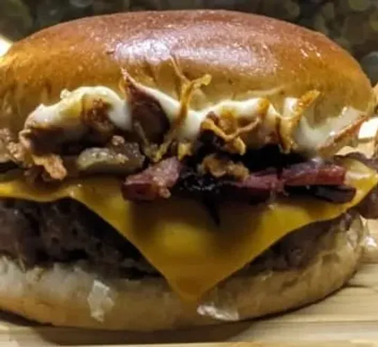Auxiliar de Hamburgueria